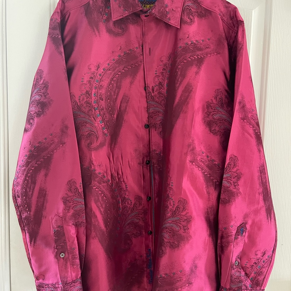 Robert Graham Pink Casual Button Down Shirt